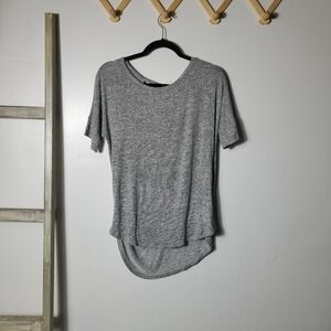 NWOT NATURAL LIFE WOMEN'S OPEN BACK GRAY SHORT SLEEVE BLOUSE SIZE MEDIUM